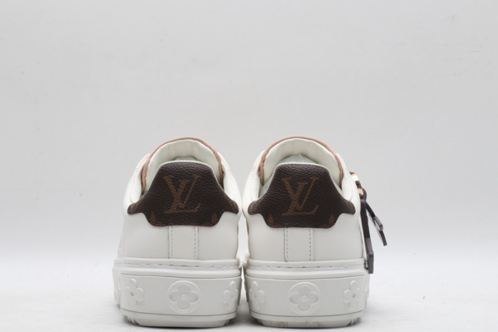 l0vt sneakers
