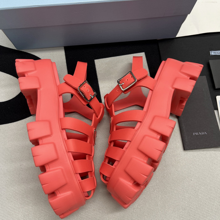 pra*a sandals p059