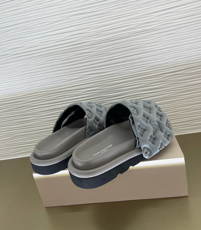l0vt sneakers