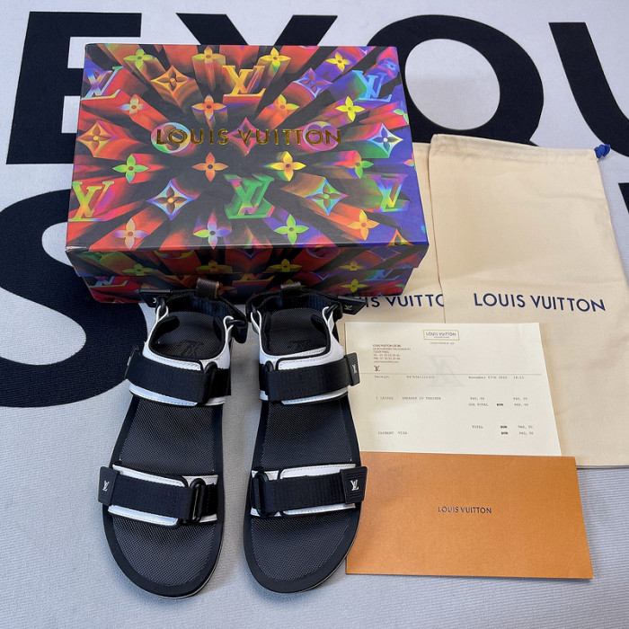 l0vt sneakers