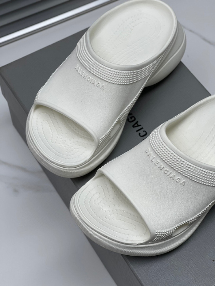 Ba*len*cia*ga Sandals W3R83 7700