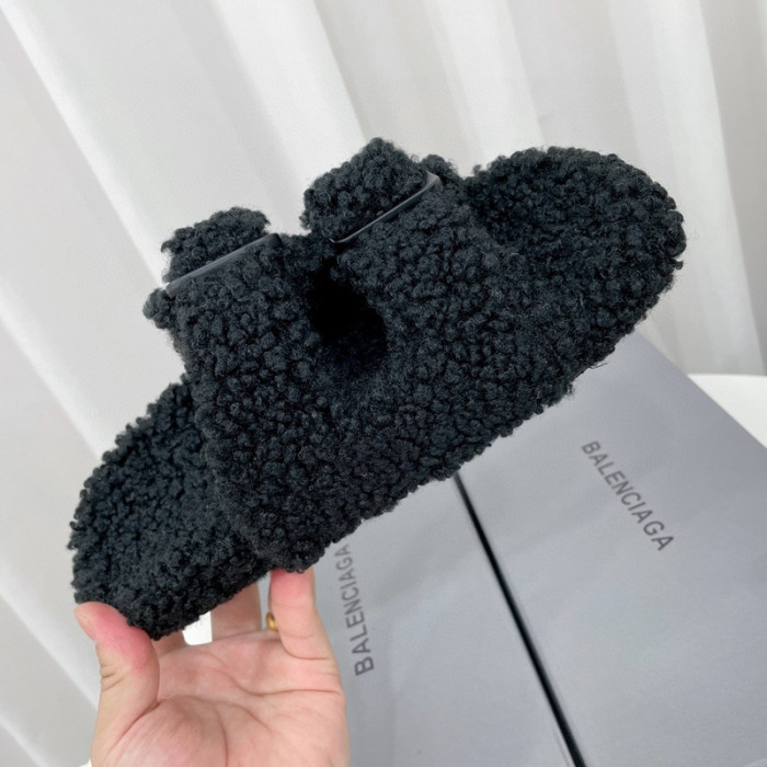 Ba*len*cia*ga Sandals W3R83 7000