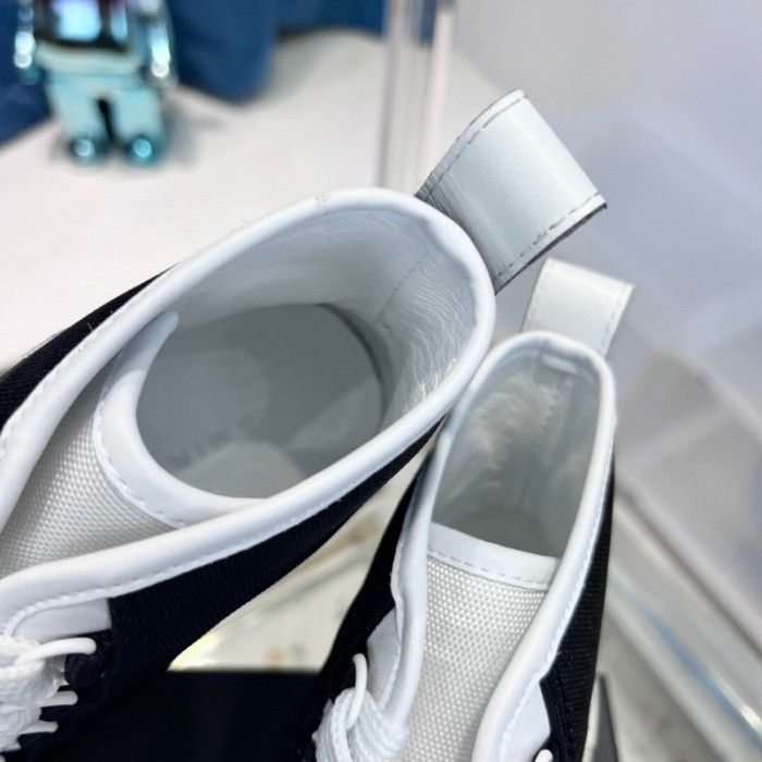 amiri sneaker