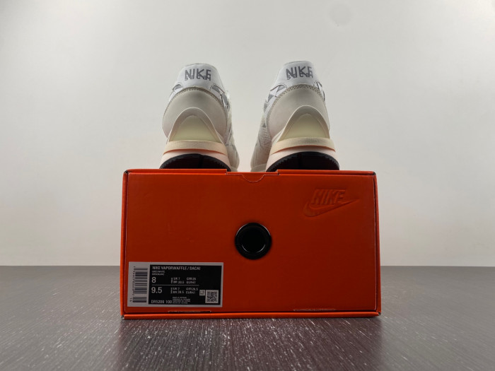 sacai x nike waffle woven white gusto dr5209-100
