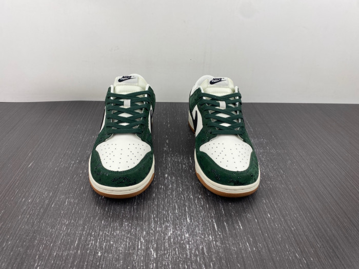 nike dunk low green snake fq8893-397