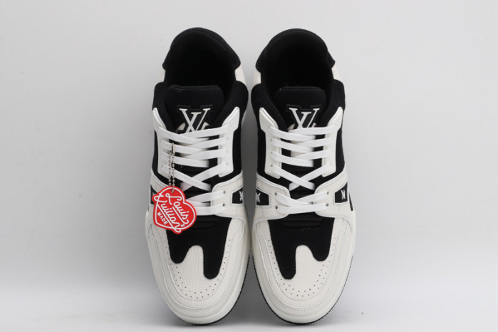 l0vt sneakers