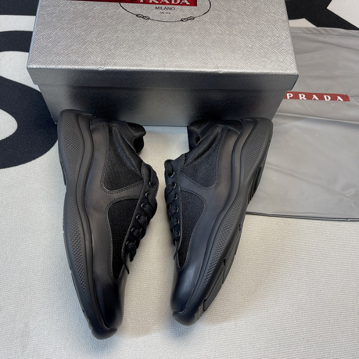 pra*a sneaker p052