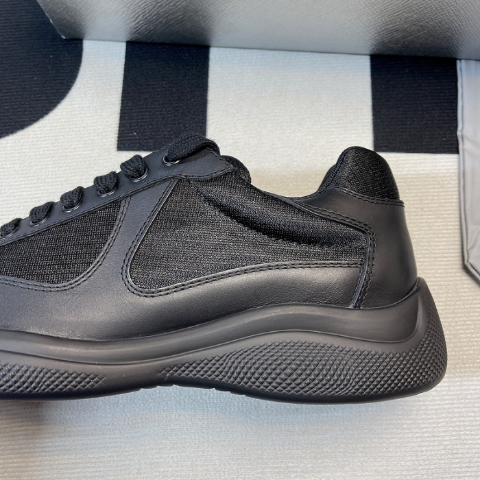 pra*a sneaker p052