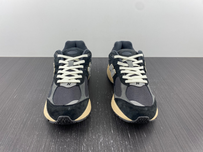new balance 2002r black dark grey m2002rho