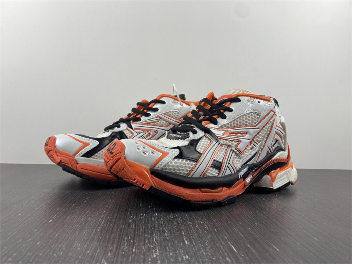 Ba*len*cia*ga RUNNER W3RB7 9051