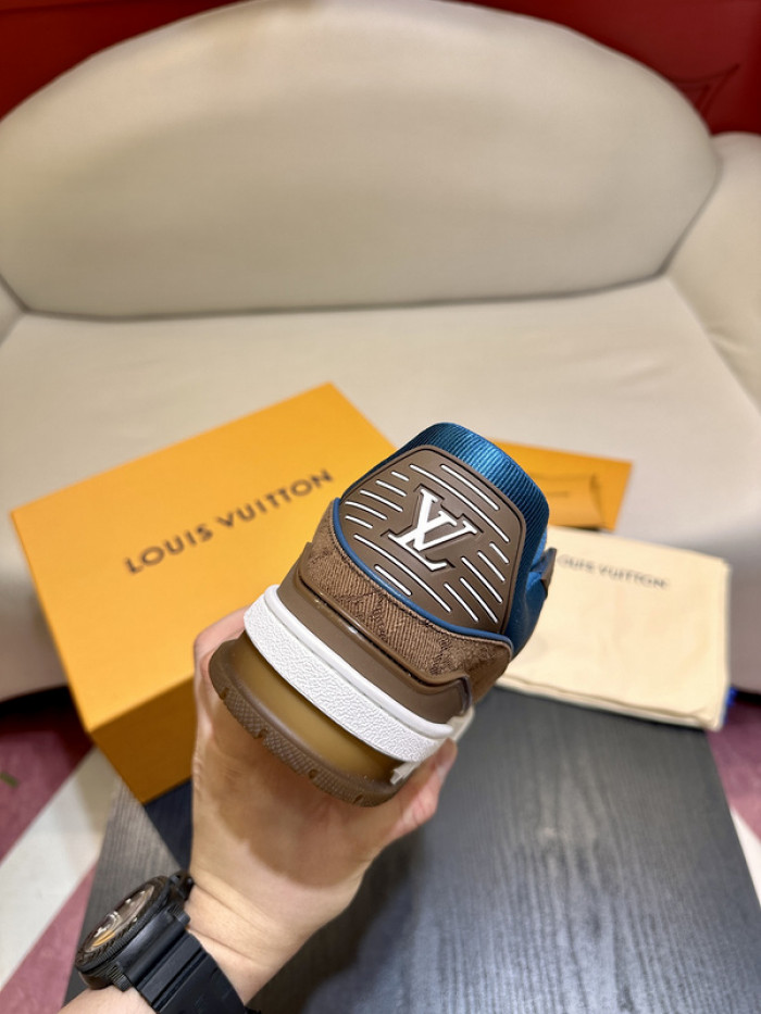 l0vt sneakers