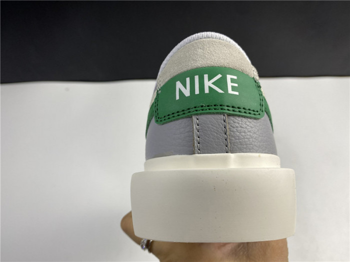 sacai x nike blazer low bv0076-403