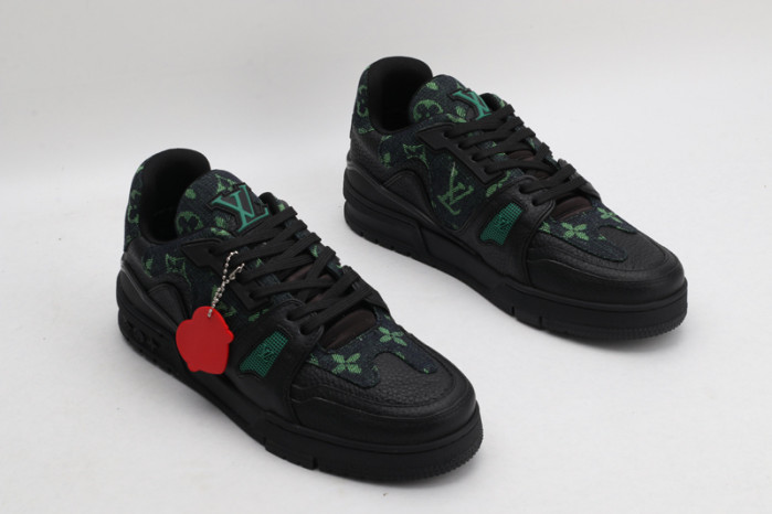 l0vt sneakers