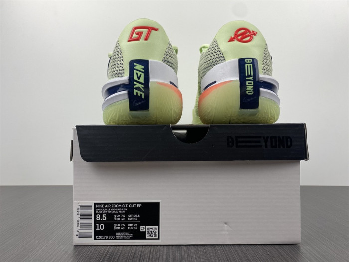 nike air zoom g.t. cut grinch cz0175-300