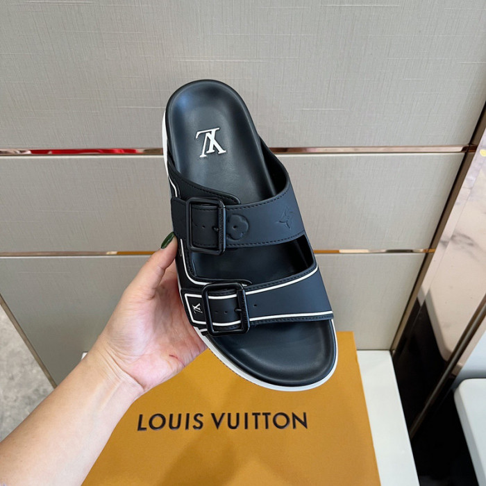 l0vt sneakers