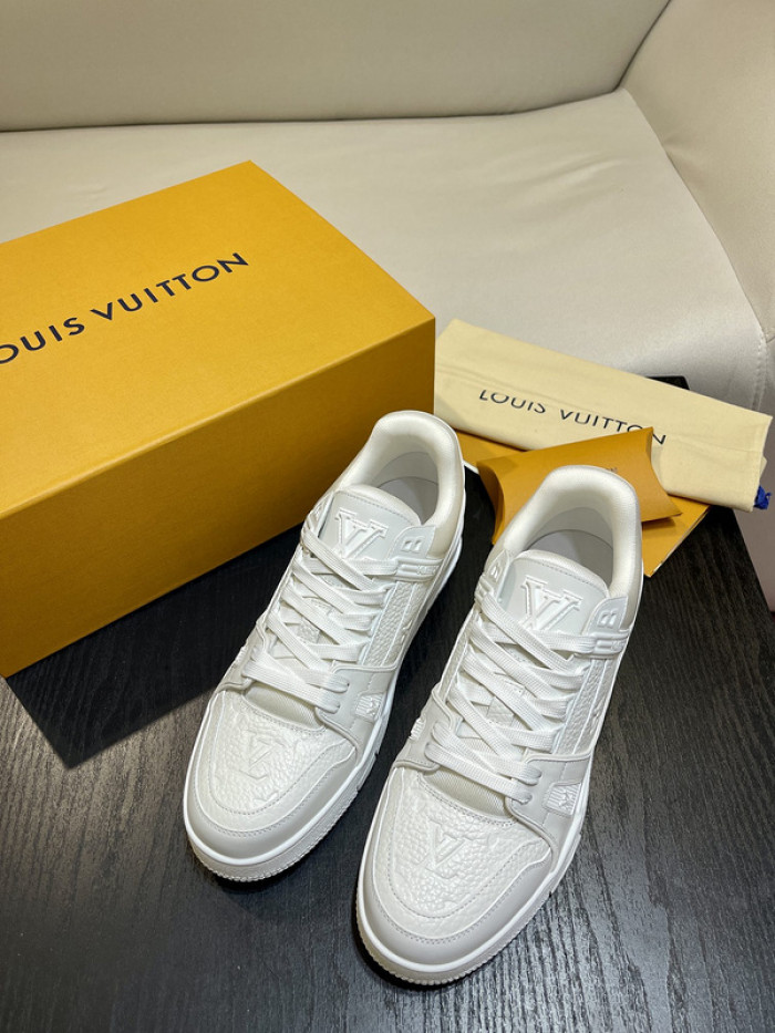 l0vt sneakers