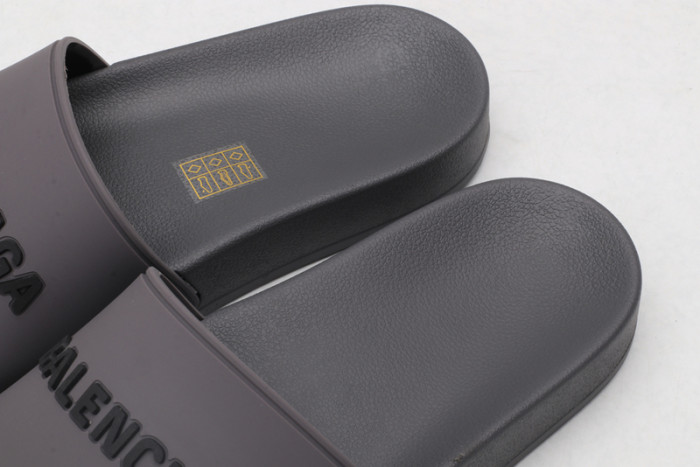 Ba*len*cia*ga SLIPPERS 506347- WAL05