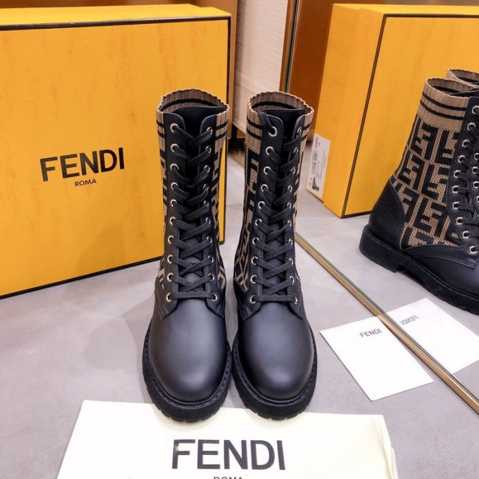 F**di ANKLE BOOTS F002