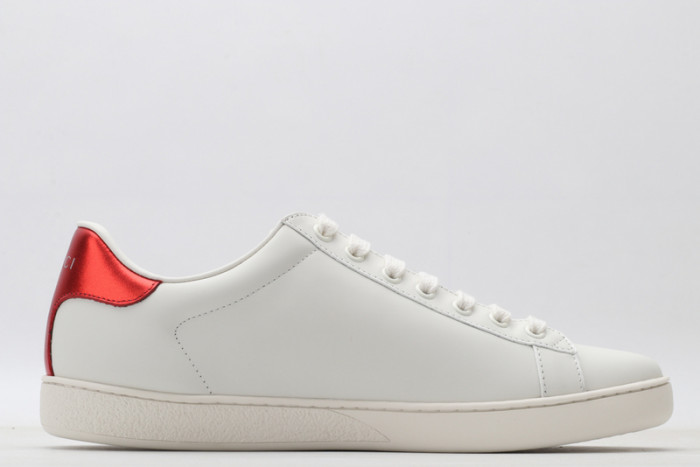 G*u*i ACE EMBROIDERED LOW-TOP SNEAKER E2302