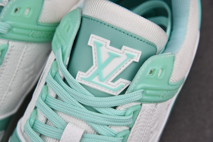 l0vt sneakers