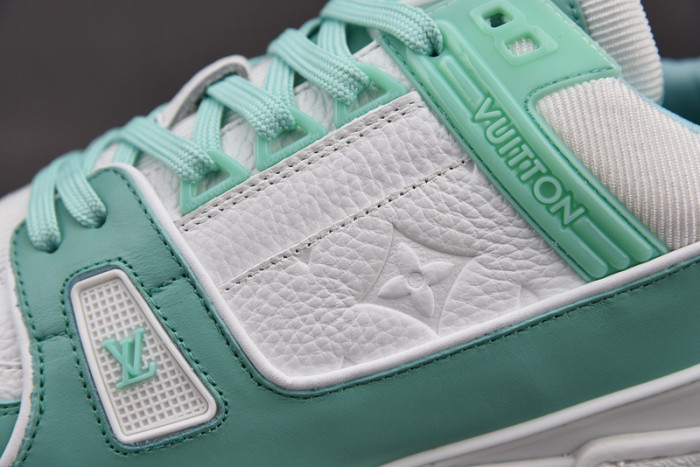 l0vt sneakers