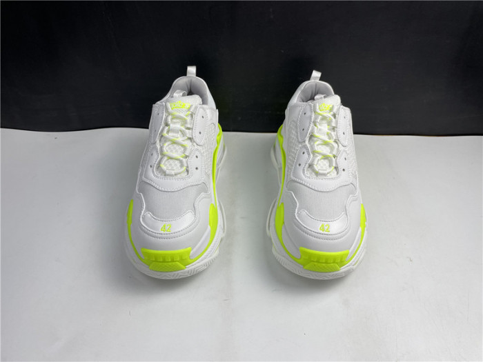 Ba*len*cia*ga Triple S SNEAKER W09O5 7427