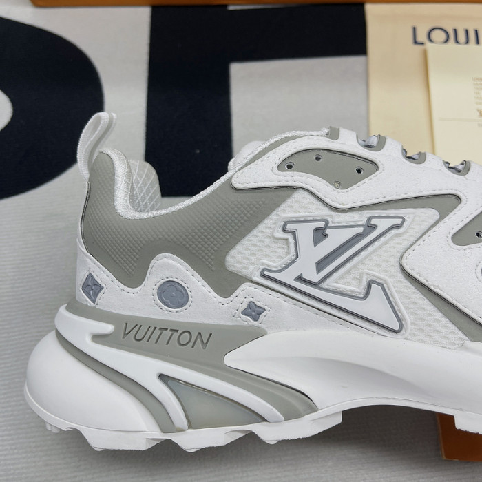 l0vt sneakers