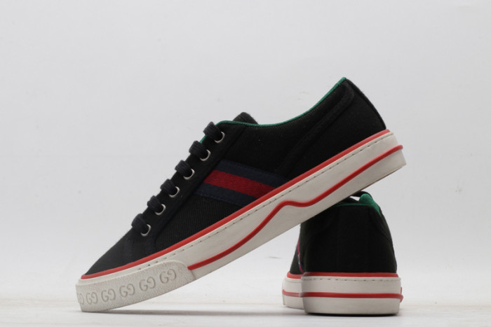 g*u*i ace embroidered low-top sneaker e2307