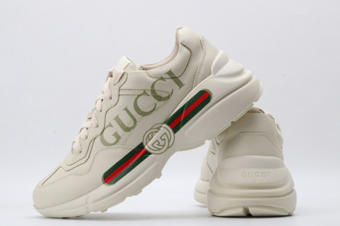 g*u*i ace embroidered low-top sneaker e2280