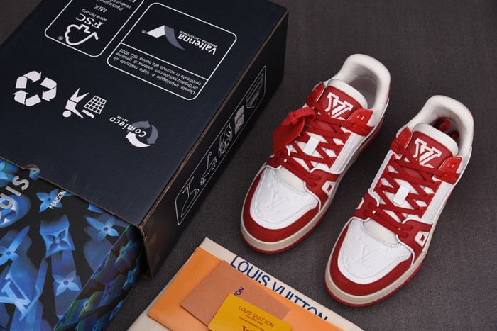 l0vt sneakers