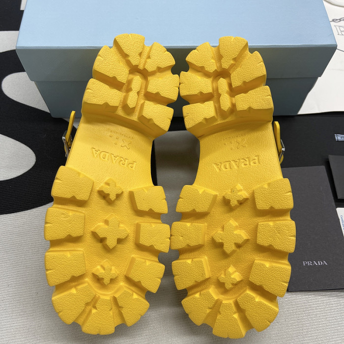 pra*a sandals p060