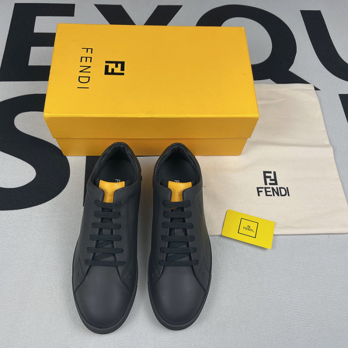 F**di SNEAKERS F020
