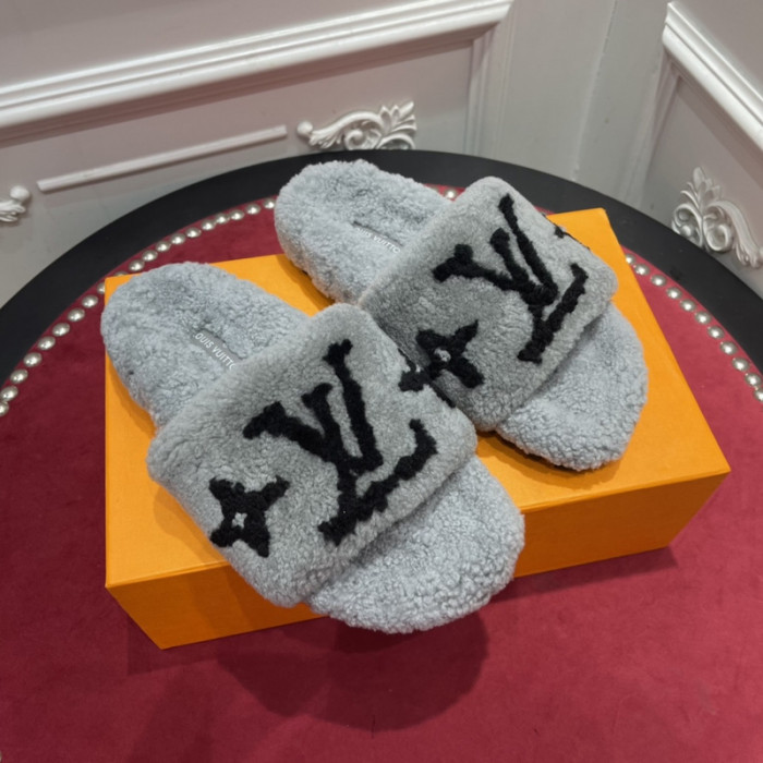 l0vt sneakers