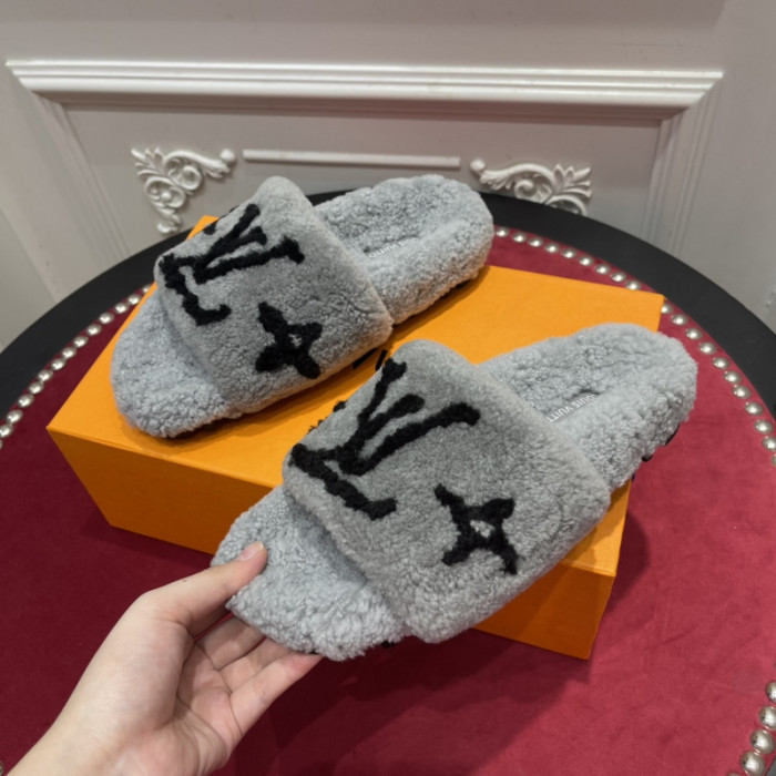 l0vt sneakers