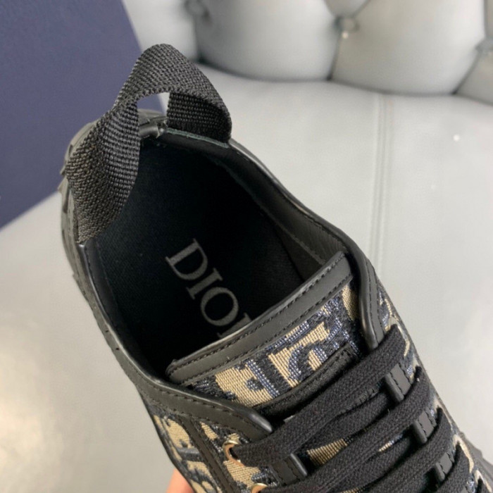 D*0r B28 SNEAKER D0210