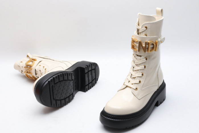 F**di boots f016