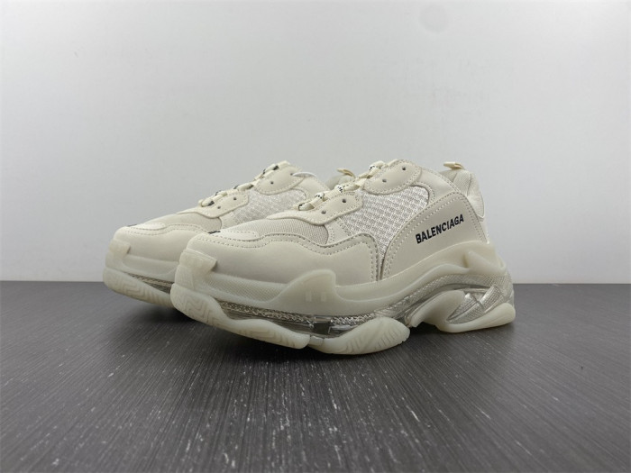 Ba*len*cia*ga triple s sneaker w1o84 6315