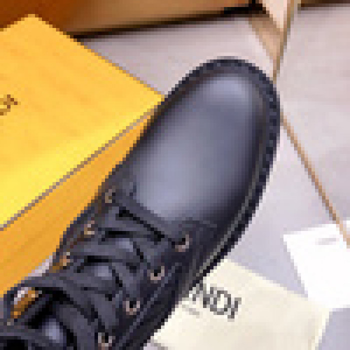 F**di ankle boots f001
