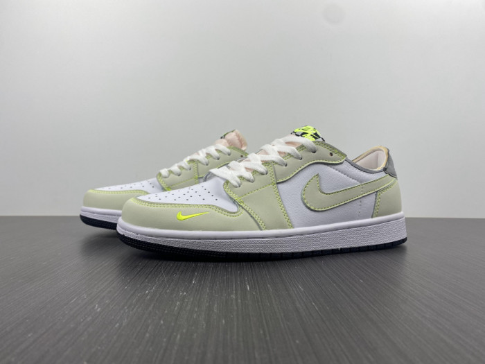 air jordan 1 retro low white ghost green black dm7837-103