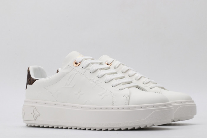l0vt sneakers