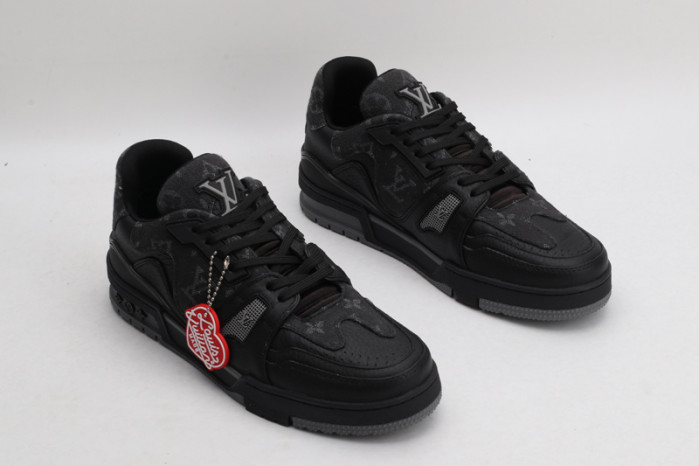 l0vt sneakers