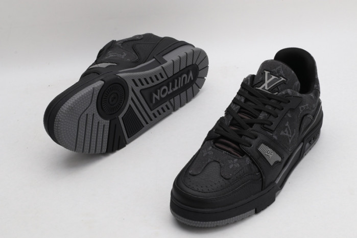 l0vt sneakers