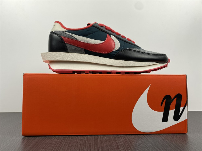 nike ld waffle sacai undercover university red dj4877-300