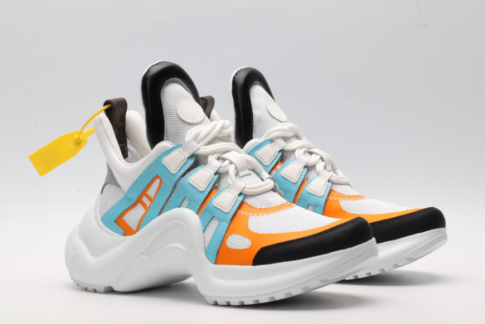 l0vt sneakers