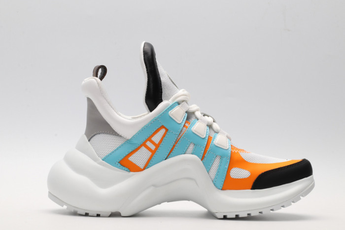 l0vt sneakers