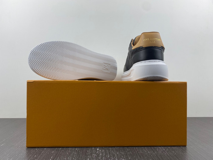 l0vt sneakers