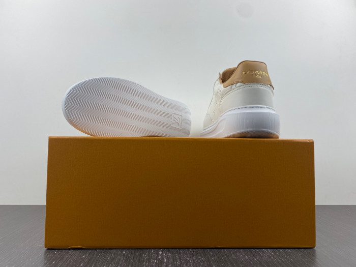 l0vt sneakers