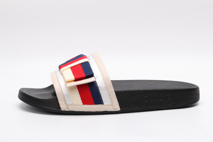 G*u*i SLIDES G088