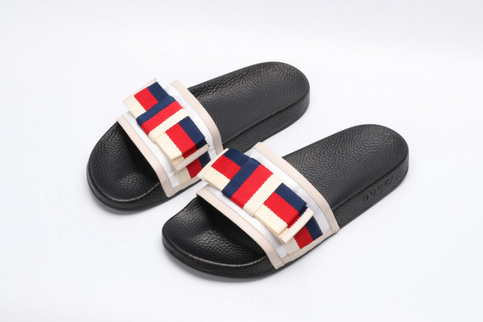 G*u*i SLIDES G088