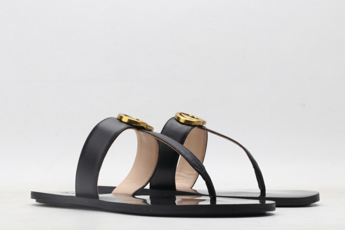 G*u*i SLIDES G078